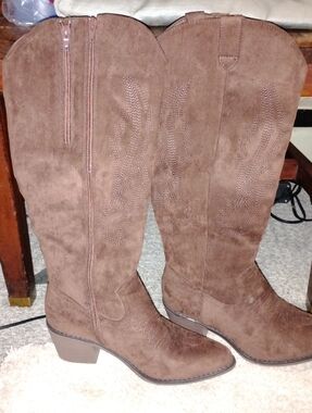 Brown Suede Over-the-Knee Western-Style Boots